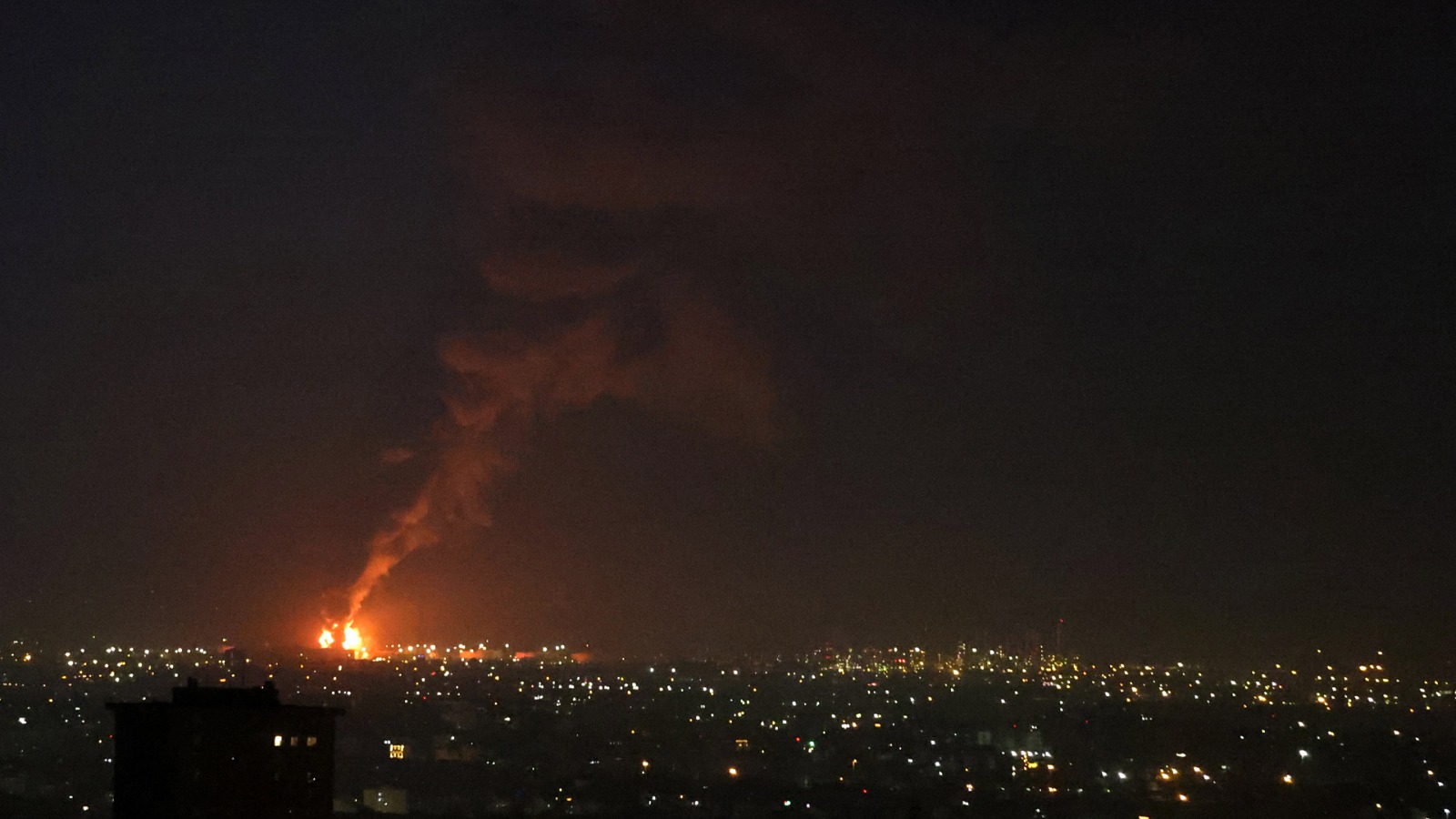 Flames from a fire at the Tehran oil refinery, located south of the capital. (Photo: AFP)