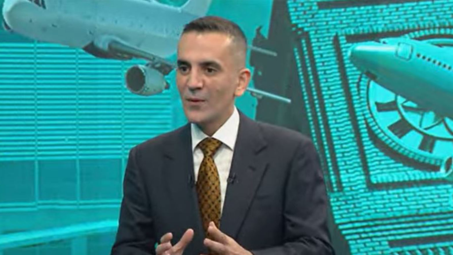 Ahmed Hoşyar: Erbil Uluslararası Havalimanında şu ana kadar 220 uçuş iptal edildi
