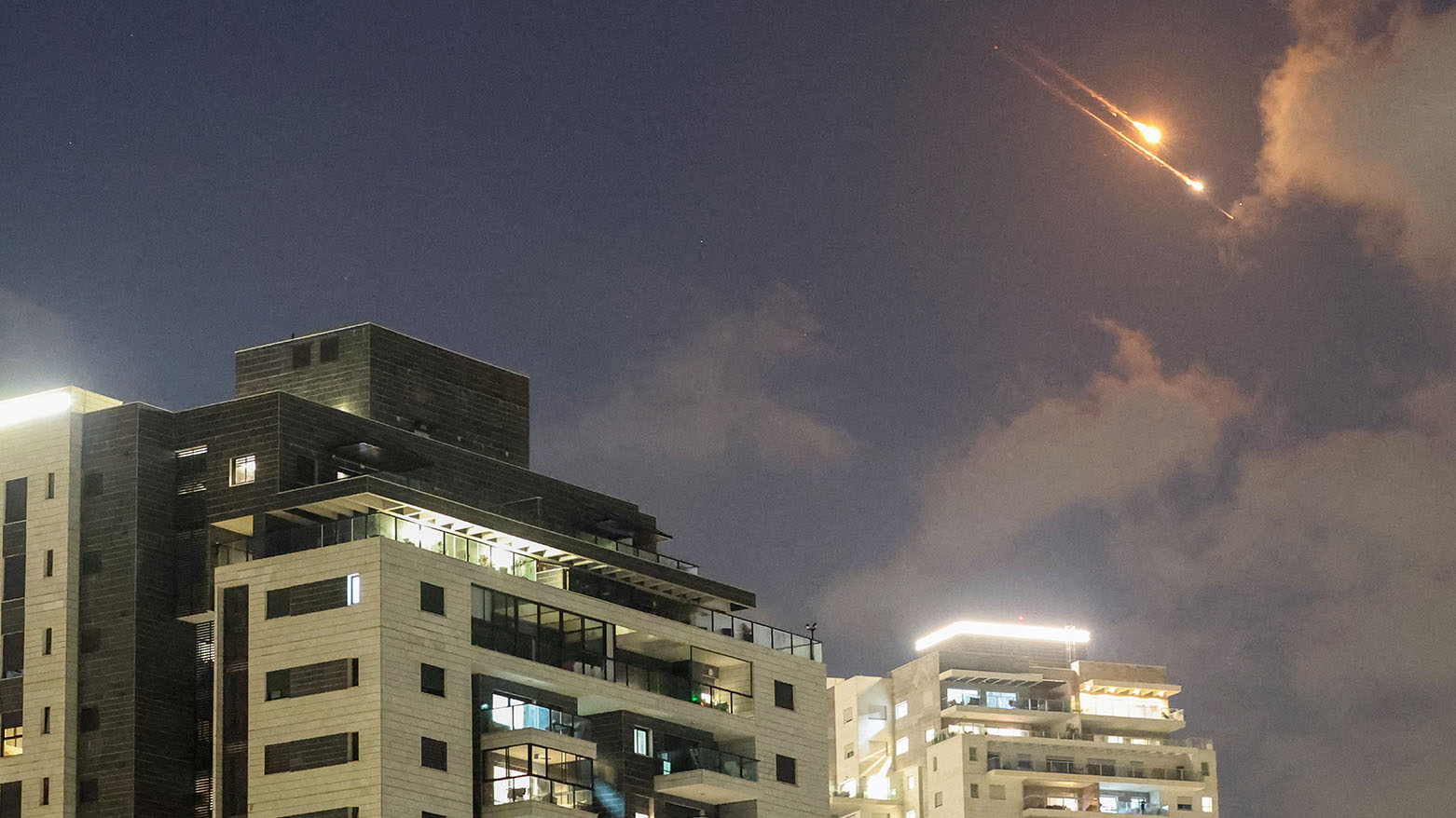 صافرات الإنذار تدوي في القدس وتل أبيب