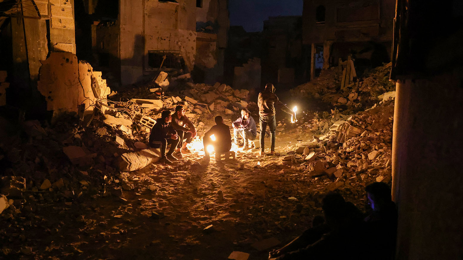 سقوط صاروخ أطلق من اليمن قبل وصوله الى إسرائيل