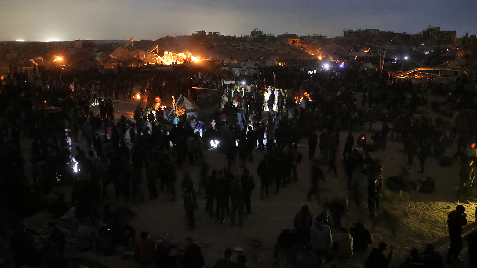 24 قتيلا في إسرائيل جراء الضربات الصاروخية الإيرانية منذ الجمعة