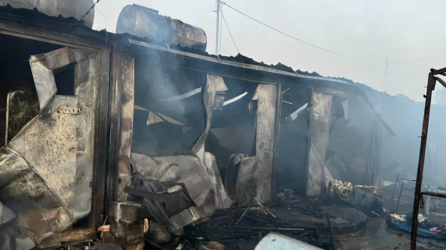 وێنەی سووتانی یەکێک لە کابینەکان، وێنە تایبەت بە کوردستان24 نێردراوە