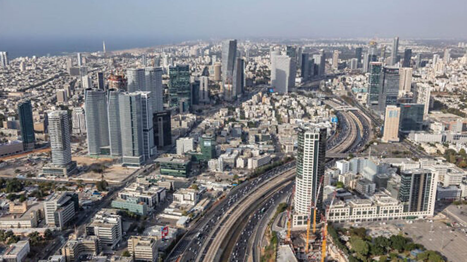 الصين تطلب من مواطنيها في إسرائيل المغادرة "بأسرع وقت ممكن"