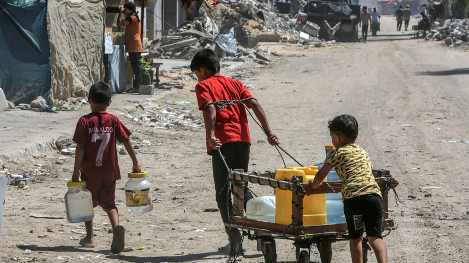 UNICEF'ten Gazze'de "çocuklar susuzluktan ölmeye başlayacak" uyarısı