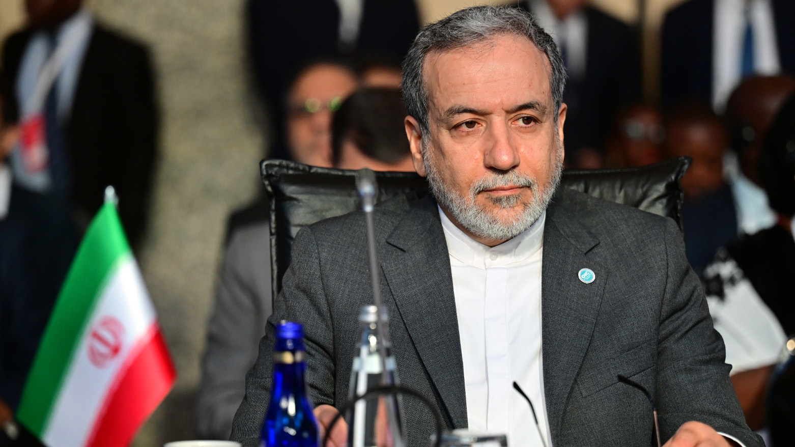 Arakçi: ABD'nin İran'a saldırması herkes için tehlikeli olur