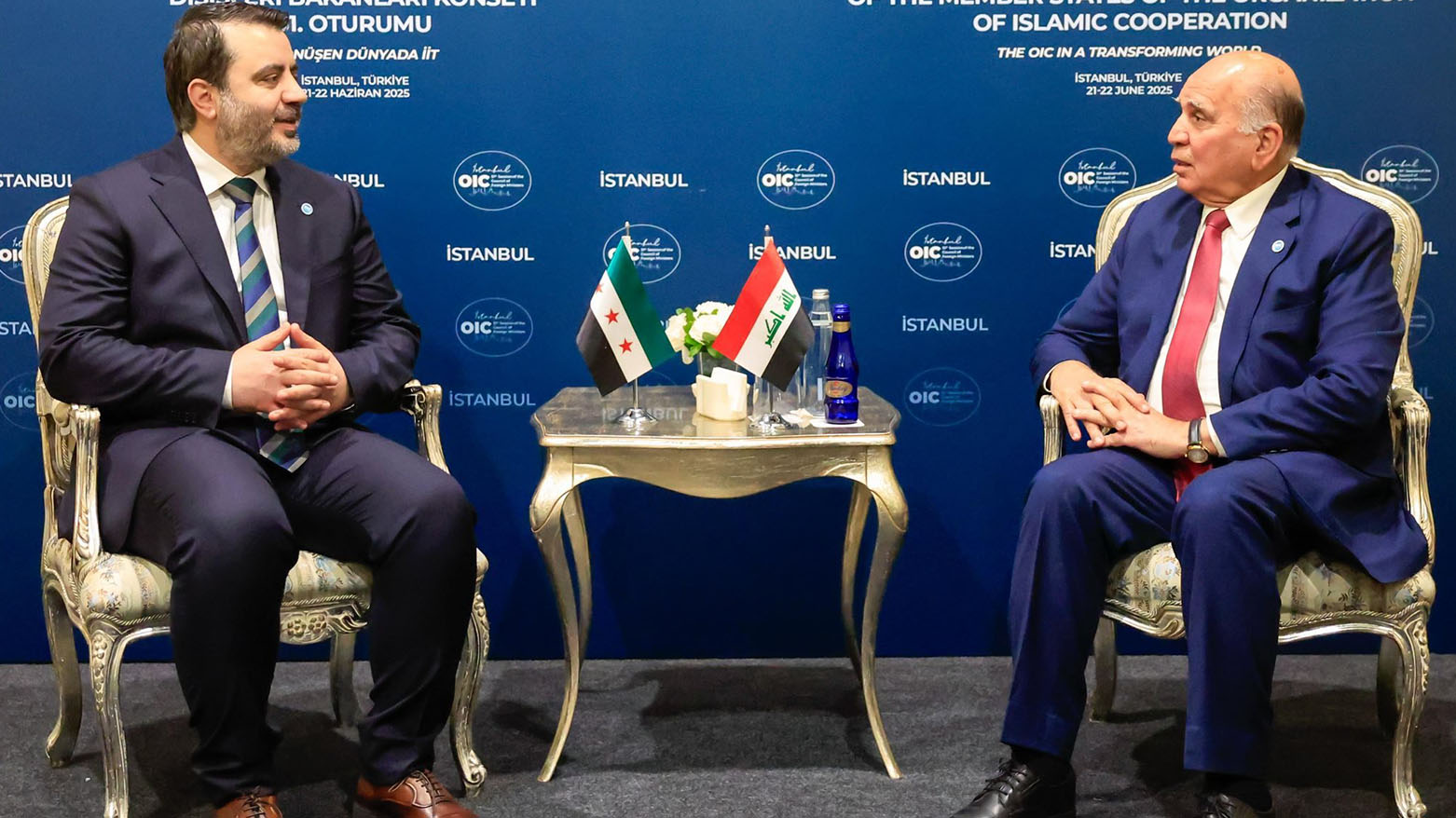 Iraq’s Deputy Prime Minister Fouad Hussein (R), Syrian Foreign Minister Asaad al-Shaibani, at Council of Foreign Ministers of the Member States of the Organization of Islamic Cooperation, held in Istanbul, Jun. 21, 2025. (Photo: SANA)