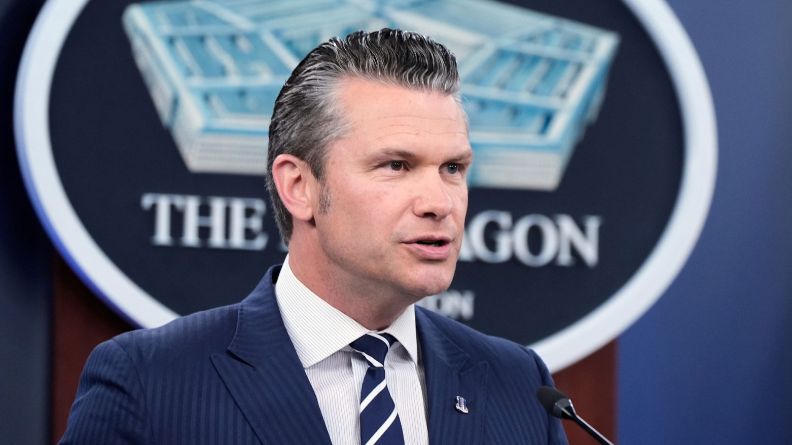 وزير الدفاع الأميركي بيت هيجسيث