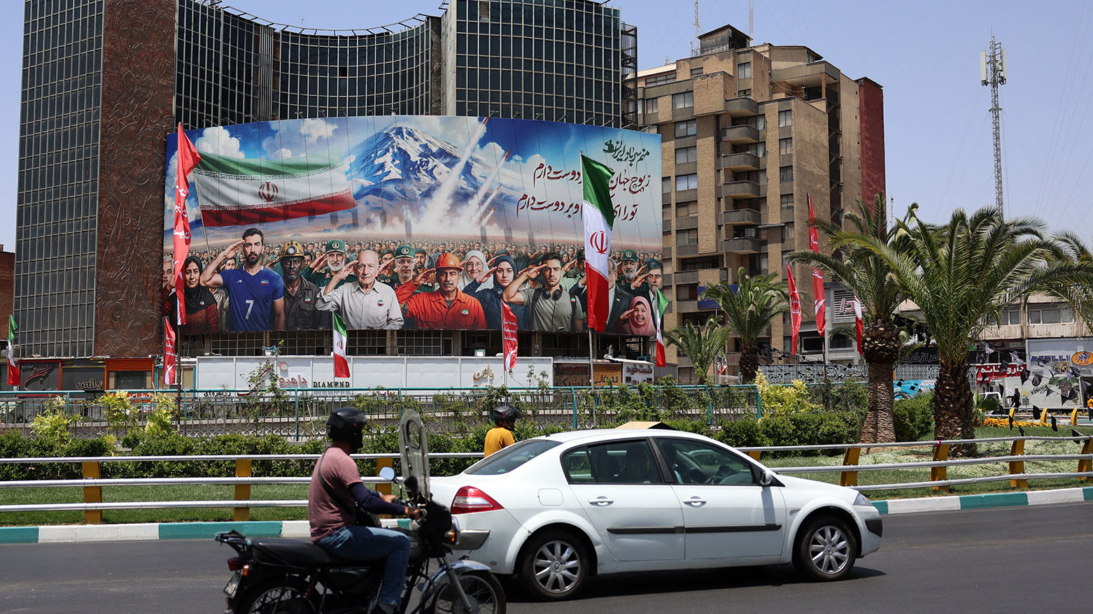 ايران: جرحى جراء الضربات الأميركية لم يظهروا أي علامة على "عدوى اشعاعية"