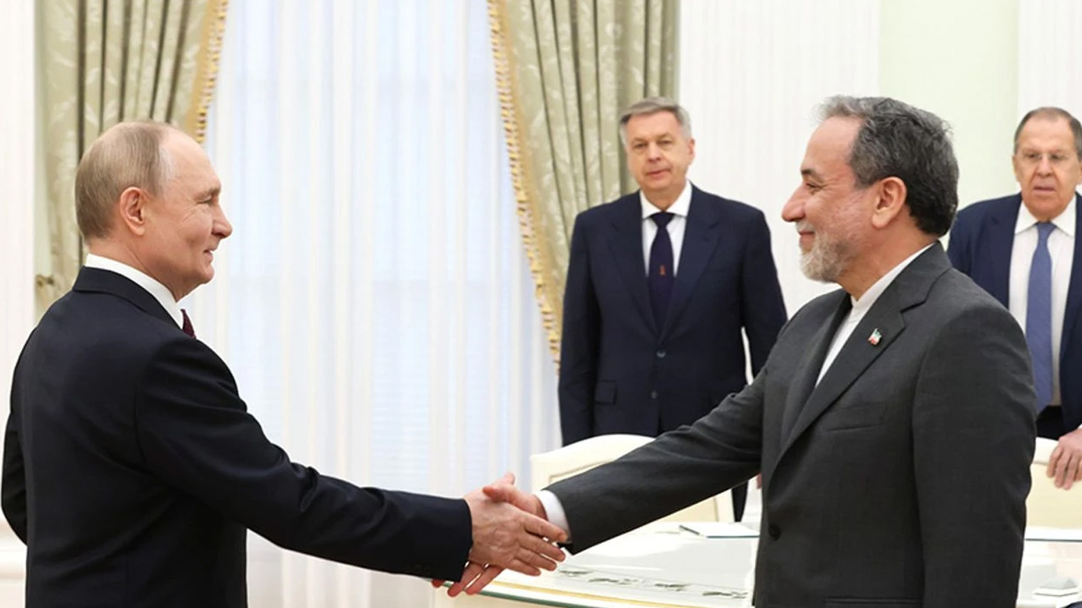 Putin: İran'a yönelik saldırıların hiçbir gerekçesi yok