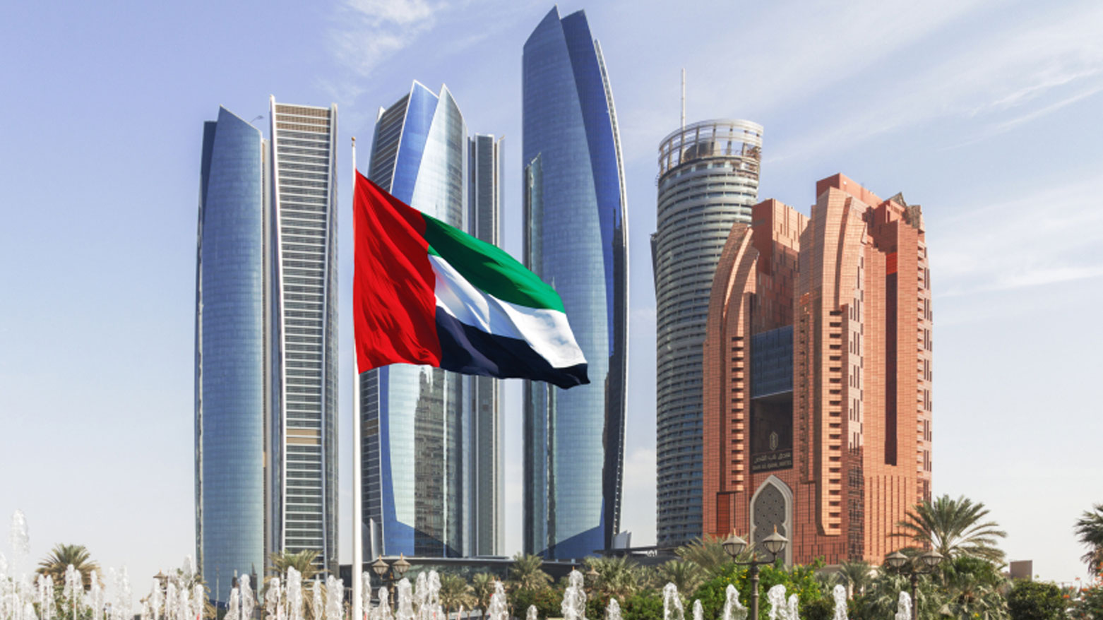 الإمارات تعتبر استهداف إيران لقاعدة العديد الجوية انتهاكاً لسيادة قطر