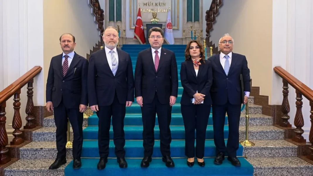 DEM Parti heyeti ile Adalet Bakanı (FOTO-HaberAktüel)
