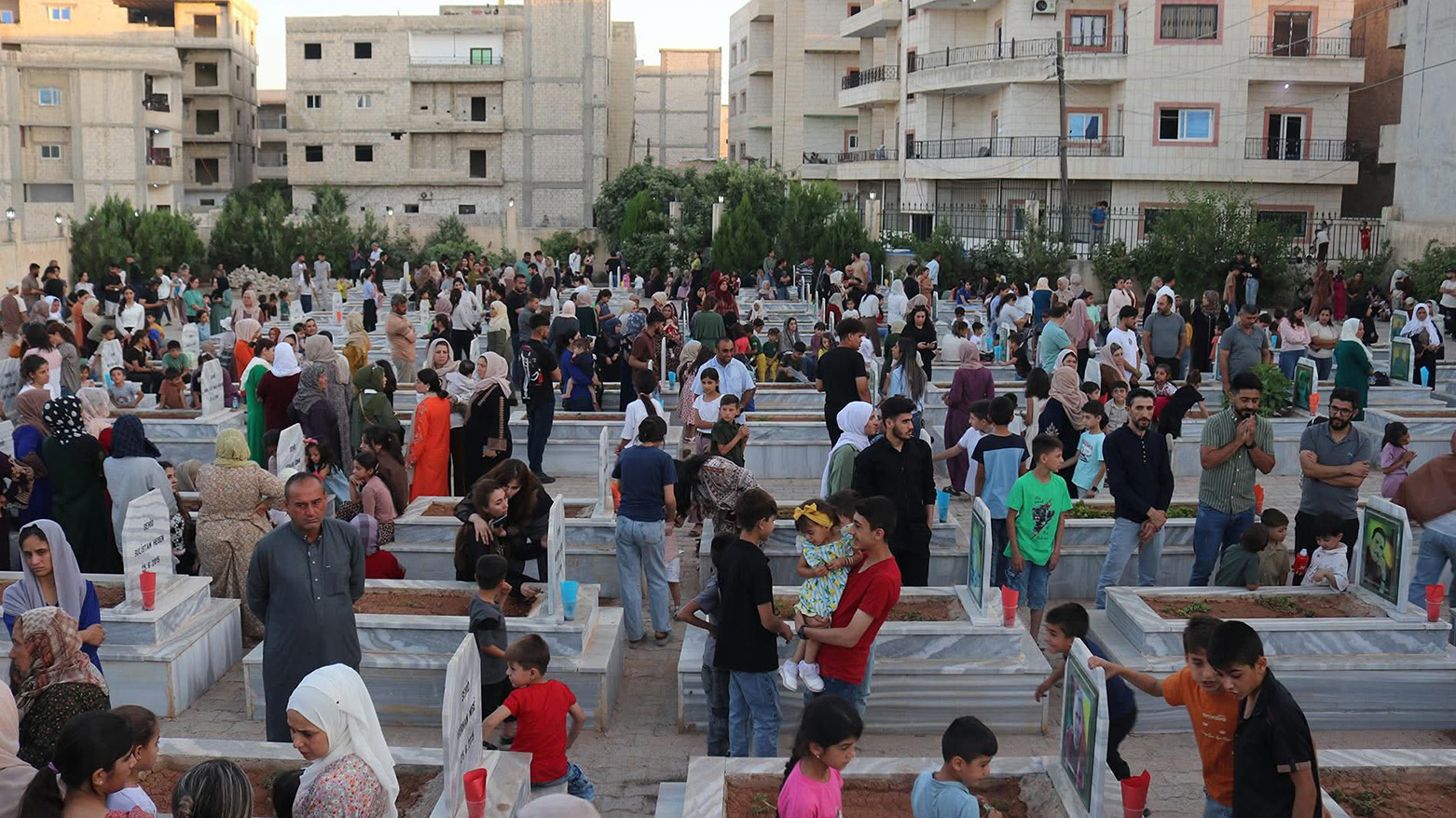 "Şeva Xedrê": Piştî 10 salan, birîna Kobanê hîn nû ye û daxwaza dadmendiyê berdewam e