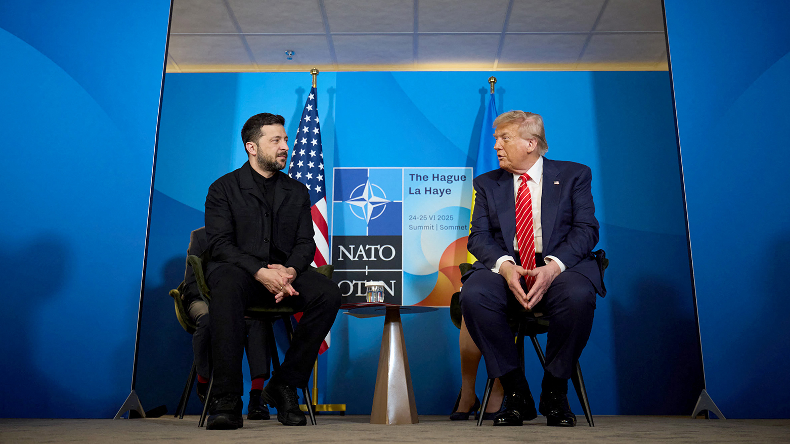 Trump ile Zelenskiy Lahey'de görüştü
