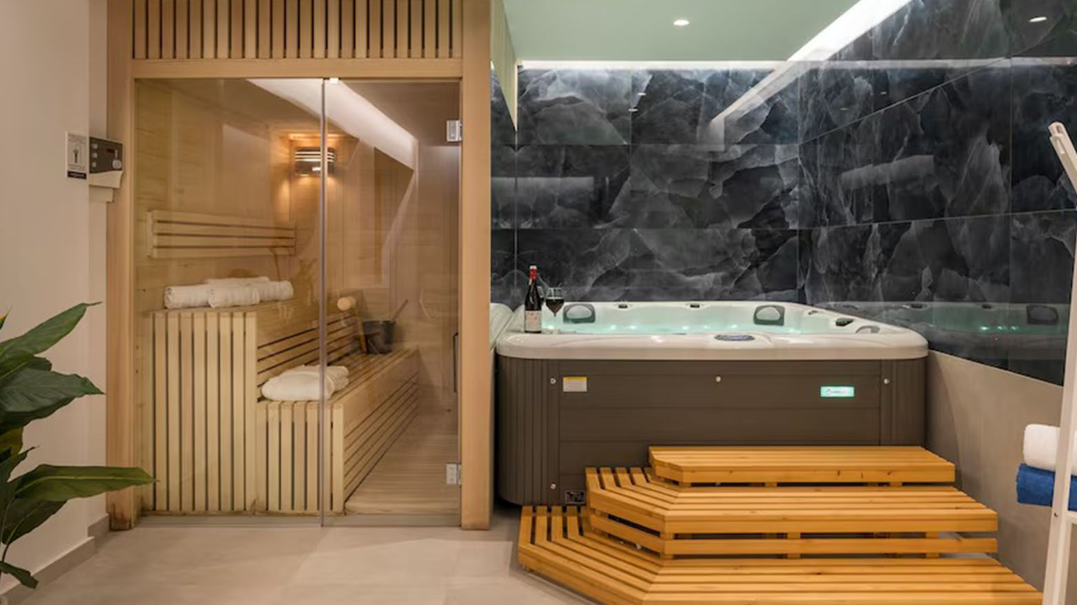 أيهما أفضل... الساونا أم الماء الساخن لتحسين ضغط الدم والمناعة؟