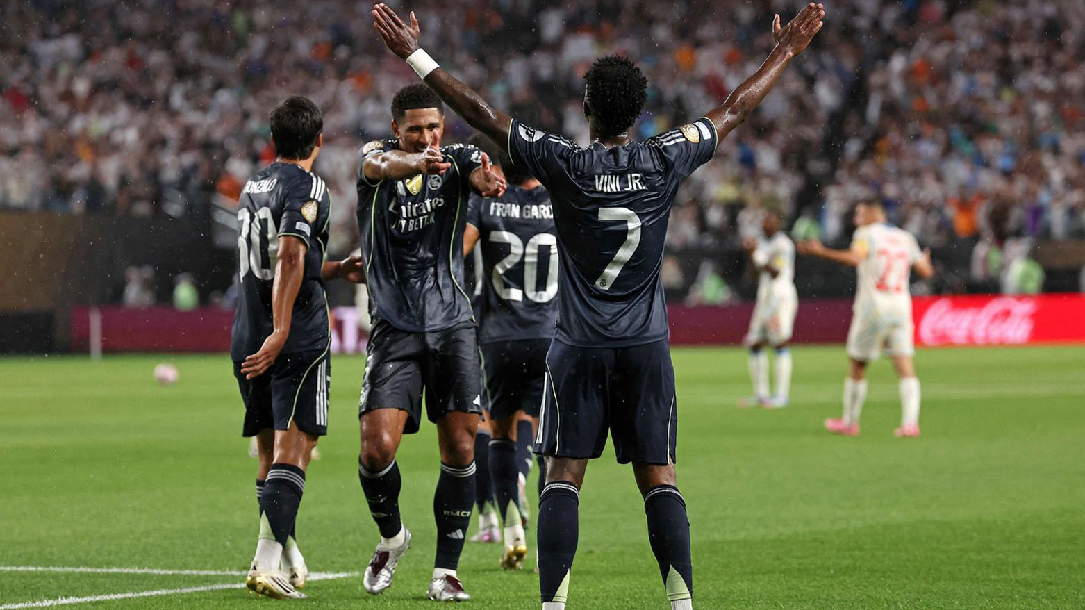 ريال مدريد يتجاوز سالزبورغ بثلاثية... ويضرب موعداً مع يوفنتوس