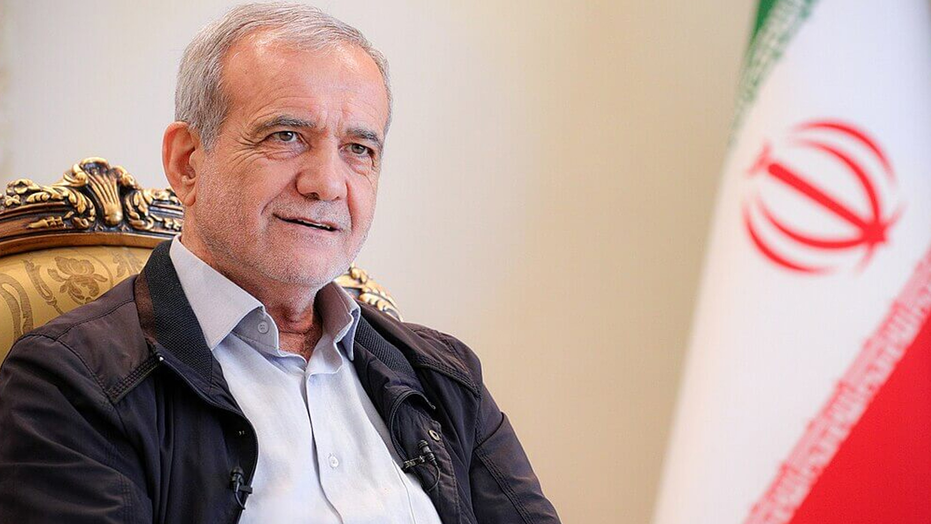 پزیشکیان: پەرە بە پەیوەندییەکانمان لەگەڵ وڵاتانی کەنداو دەدەین