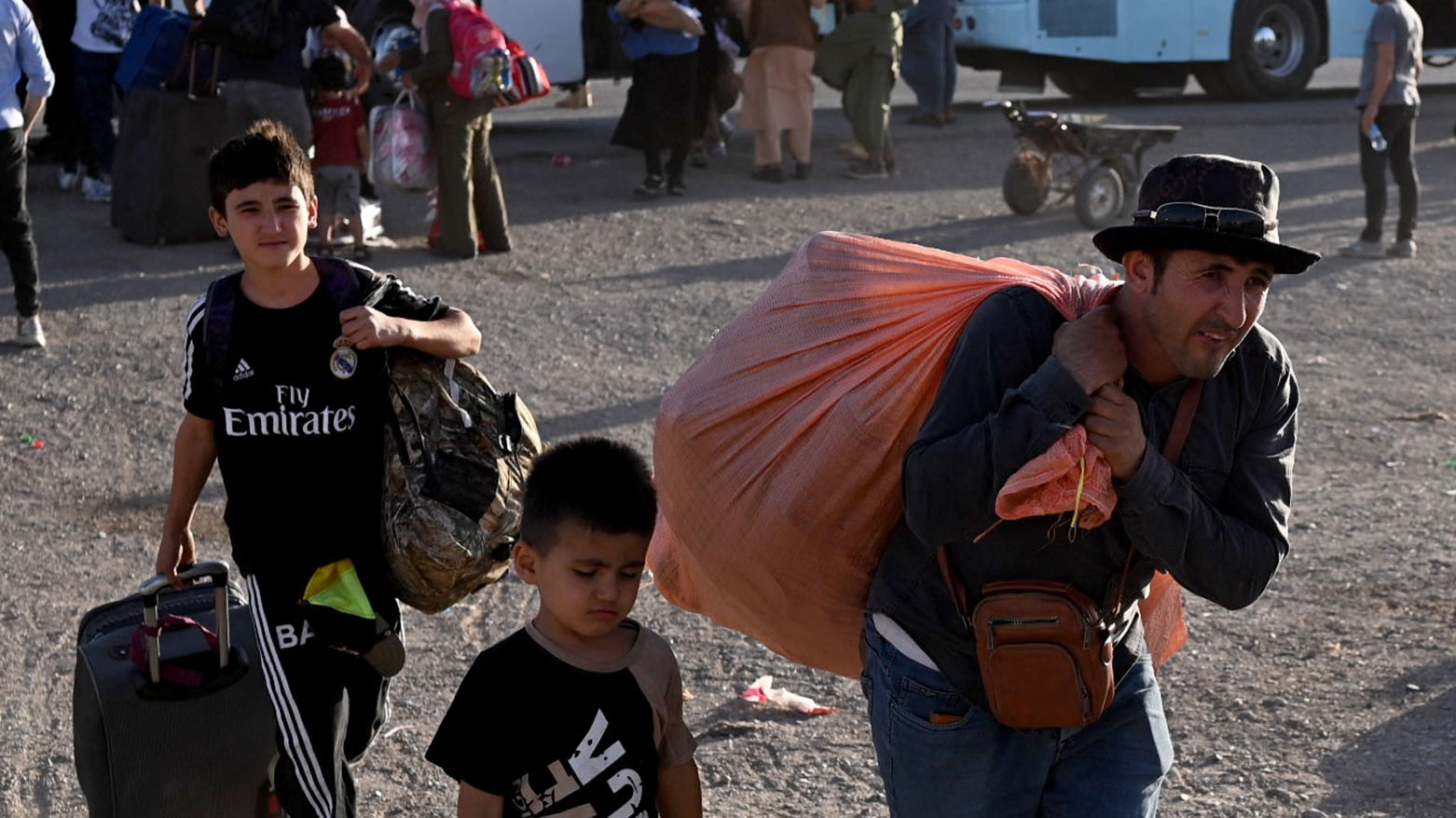 أكثر من 230 ألف مهاجر أفغاني عادوا من إيران خلال حزيران