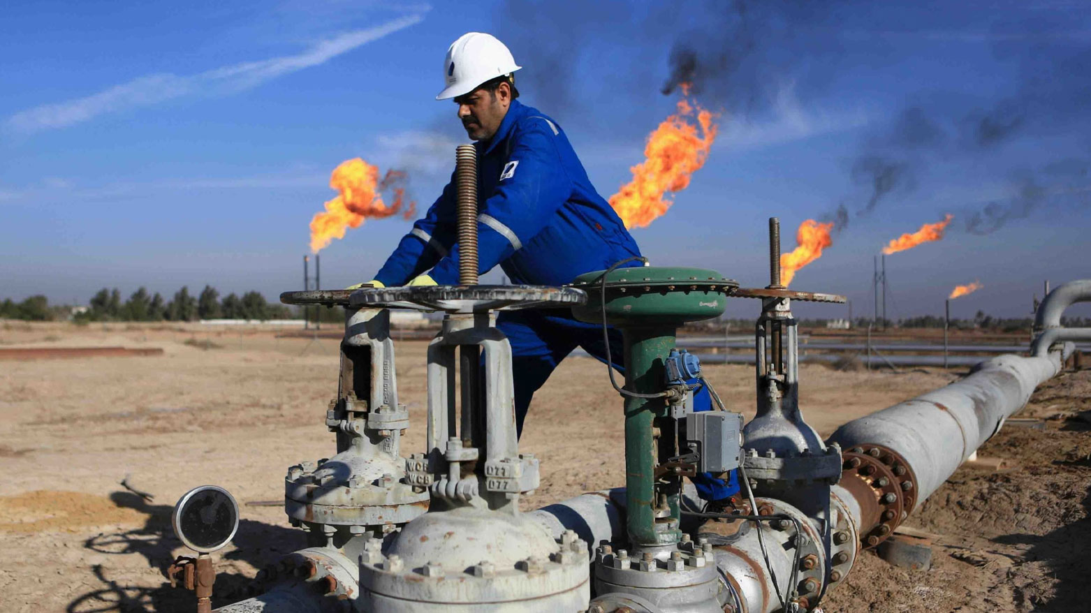 A worker at an oil field in the Kurdistan Region. (Photo: AFP)