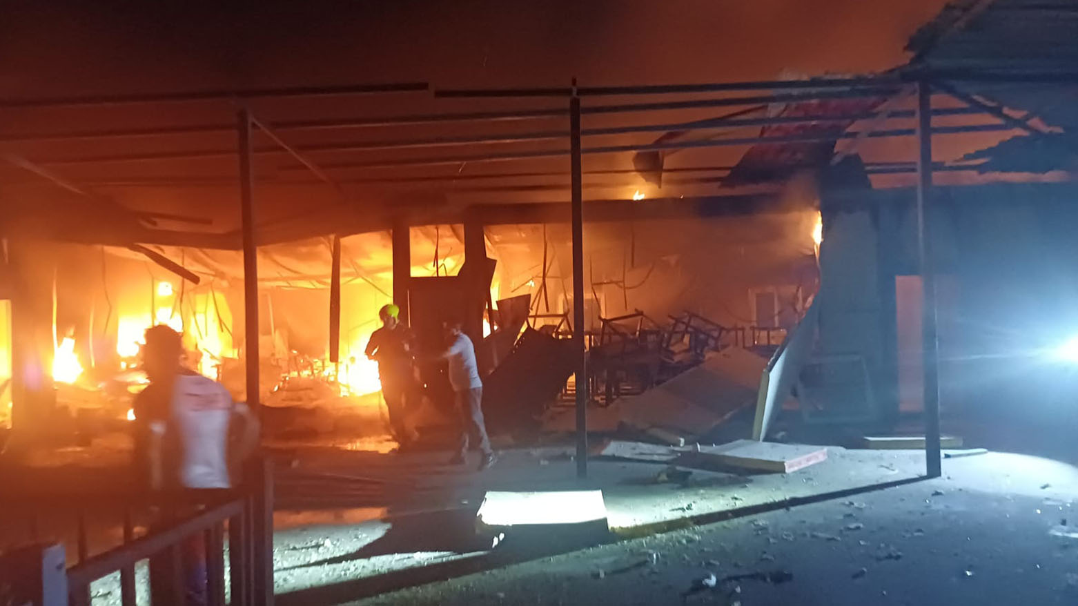 تفجير بمدرسة داخل مخيم في ناحية "دەرکار" بزاخو