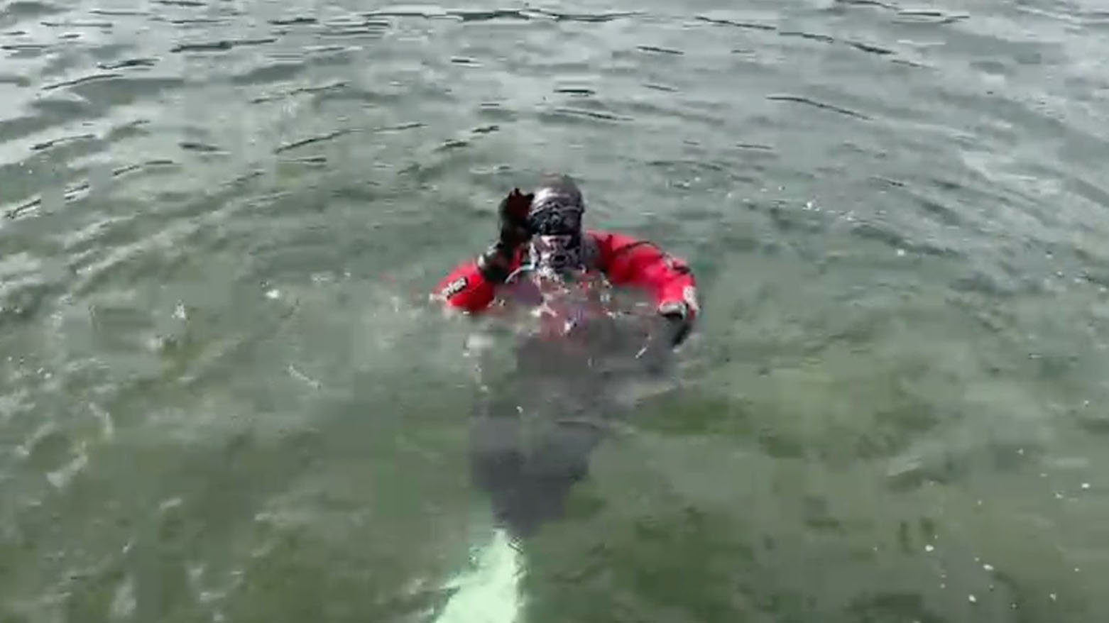 أربعة قتلى و38 مفقودا في حادث غرق عبّارة في أندونيسيا