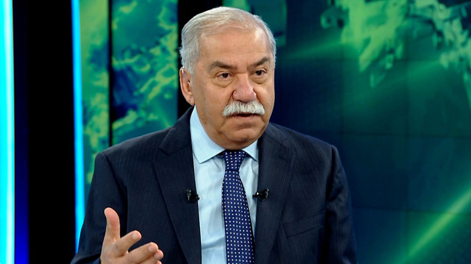 الألوسي: يقطعون الرواتب بنزوة انفعاليه ويريدون الكوردي "مواطن درجة ثالثة"