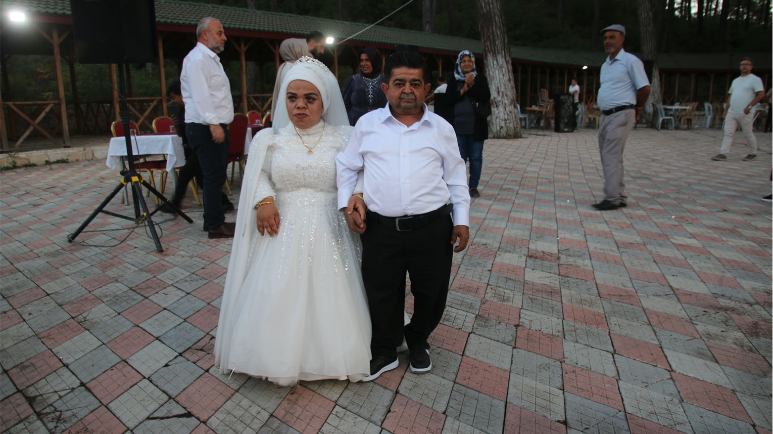 Nurgül Aksoy  (38) ve Mustafa Sevim (49) (FOTO-AA)