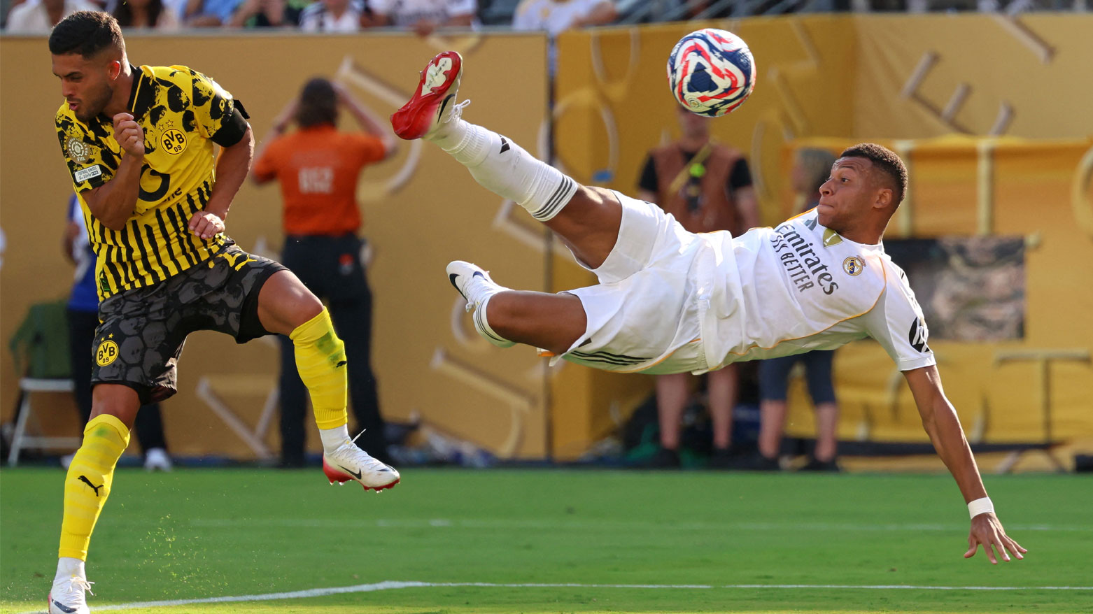 خلال تسجيل مبابي الهدف الثالث لنادي ريال مدريد (فرانس برس)