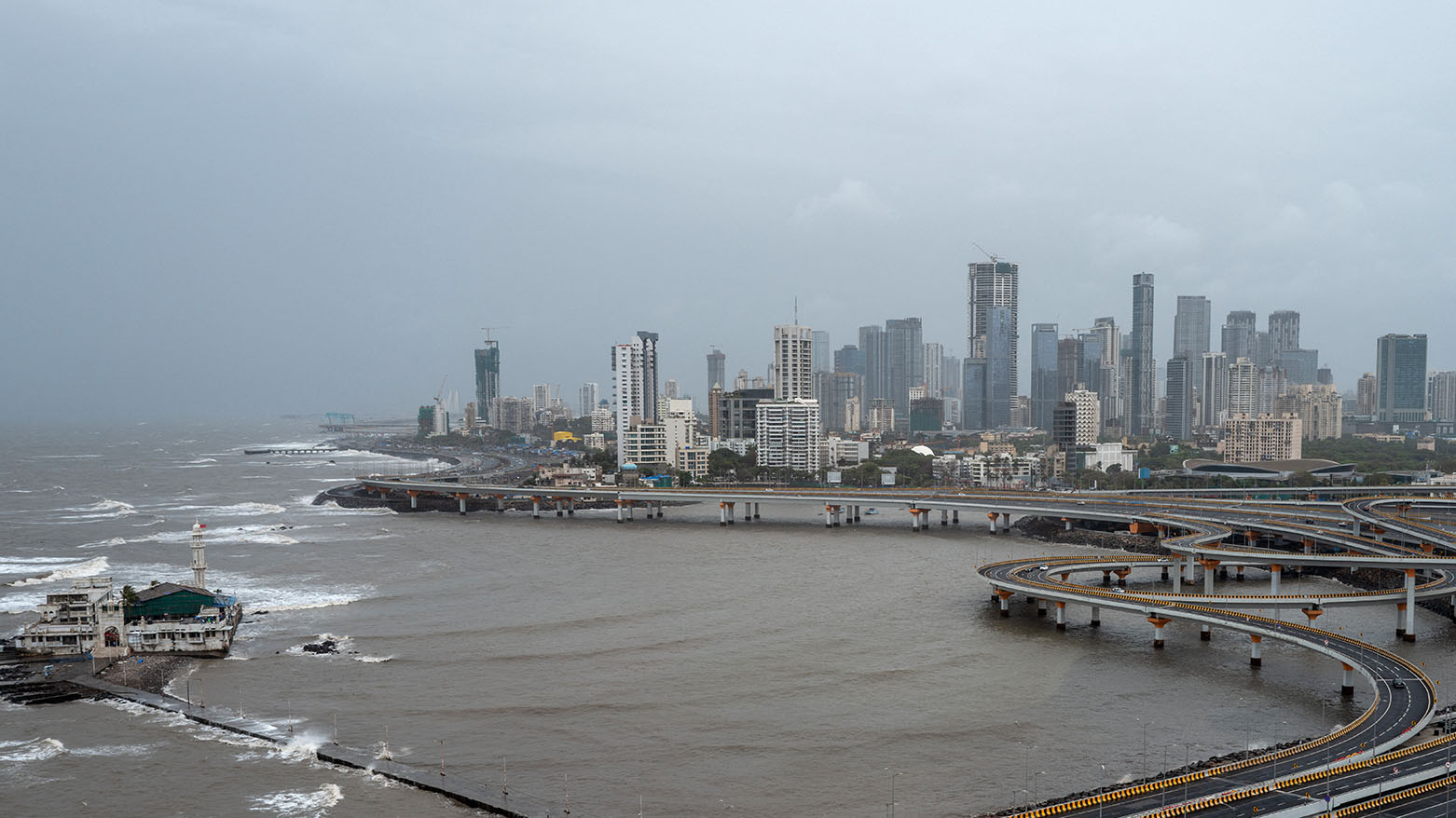 في حال عدم التوصل لاتفاق مع الولايات المتحدة.. الرسوم الجمركية الجديدة تطبق في الأول من آب