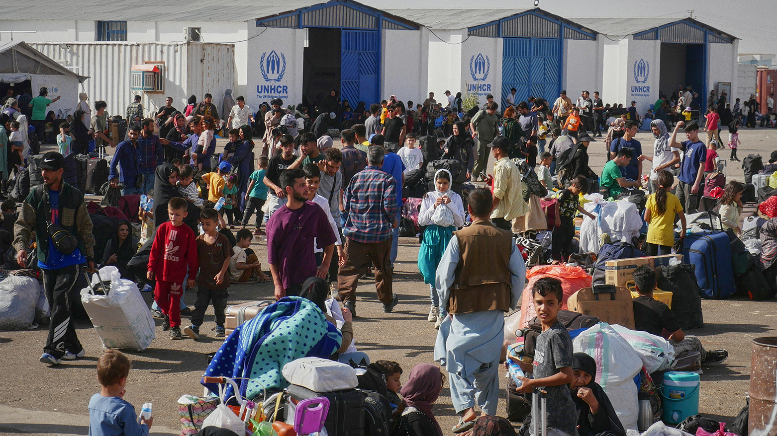 Afghan returnees near Islam Qala, Herat, June 20, 2025. (Photo: AP)