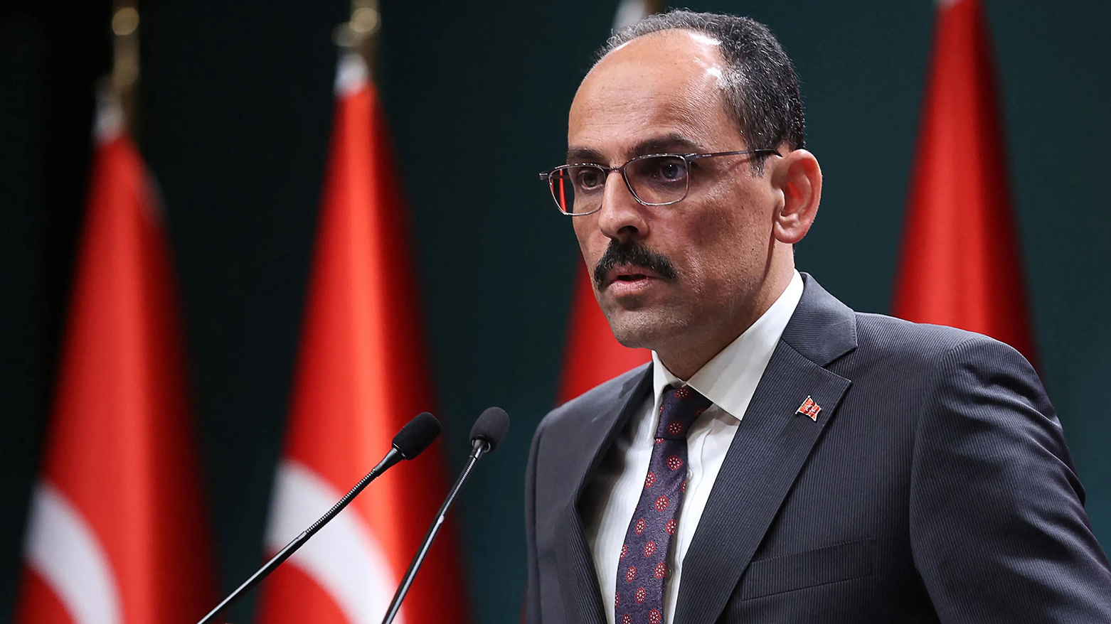Kalin ji bo “proseya çekdanîna PKKê” sibe serdana Bexdayê dike