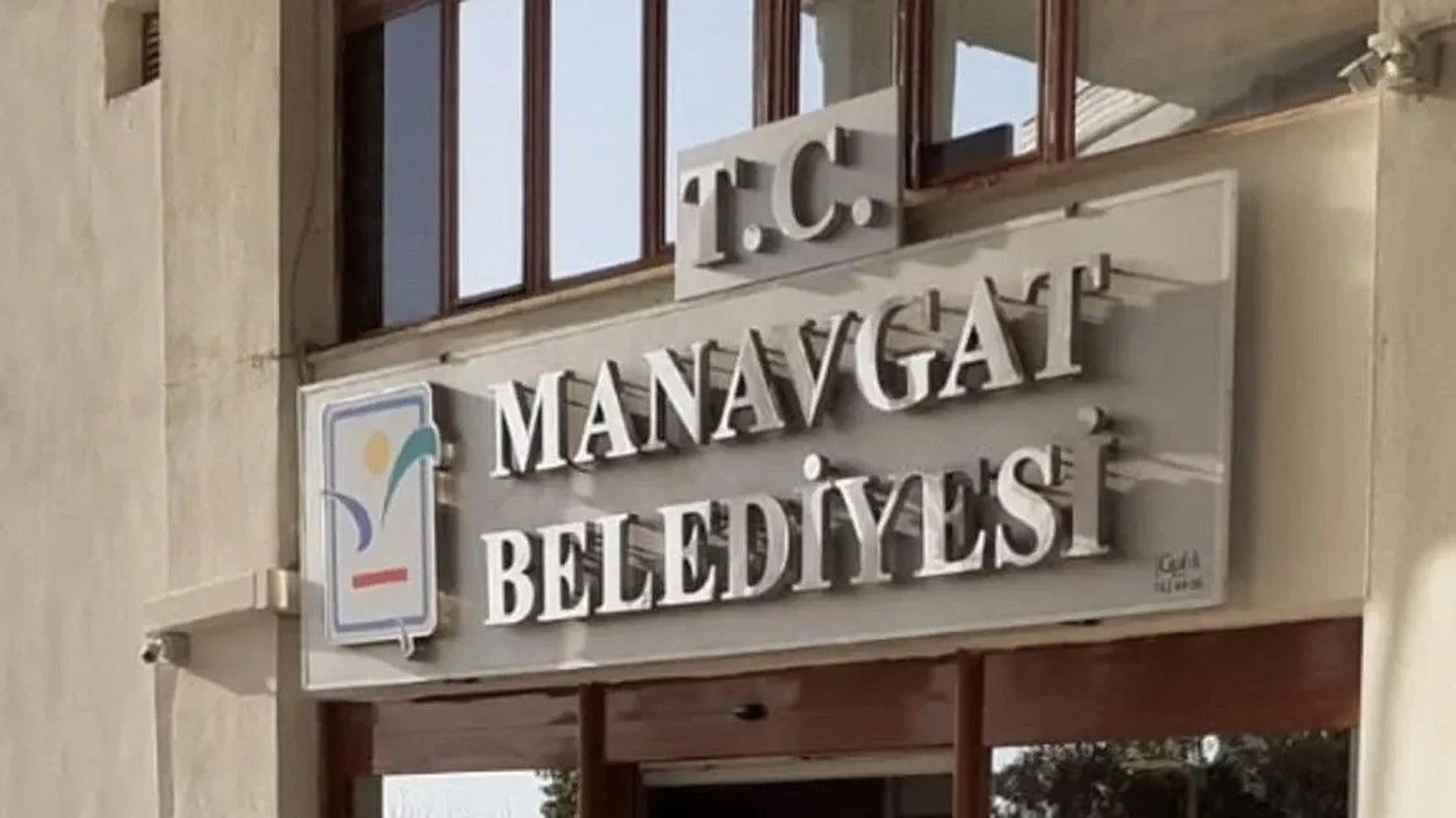Manavgat Belediyesine soruşturma: 7 kişi tutuklandı