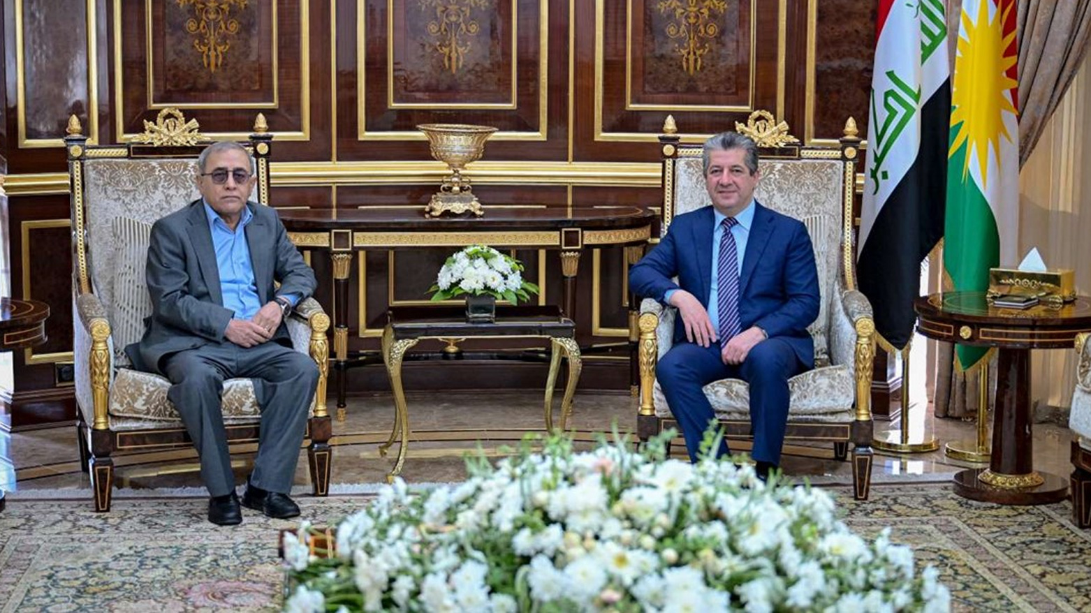 Kurdistan Region Prime Minister Masrour Barzani (right) during his meeting with HamaSaeed Hassan, the president of the Kurdish Academy, July 8, 2025. (Photo: KRG)