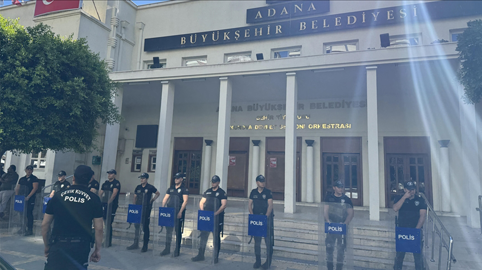 Zeydan Karalar tutuklandı