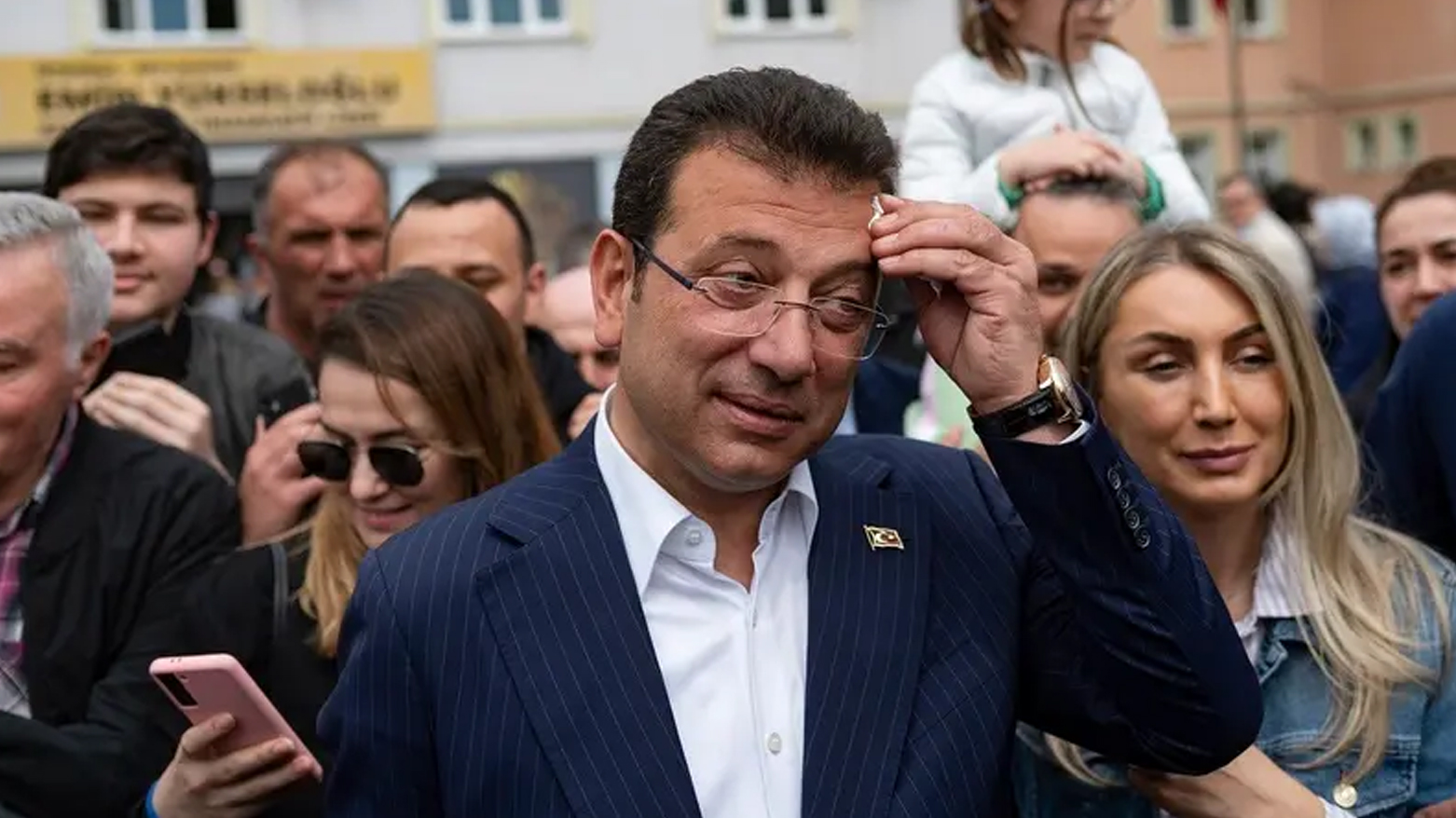 Mayor of Istanbul, Ekrem Imamoglu visits a polling station during voting for presidential and parliamentary elections in Istanbul on May 14, 2023. (Photo: AFP)