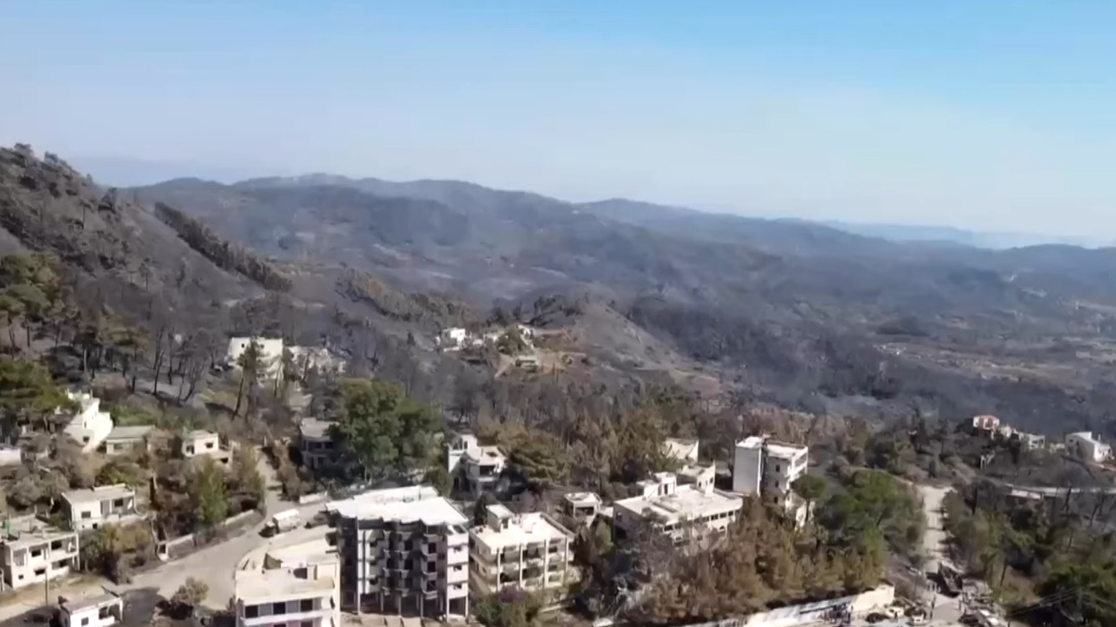 كوردستان24 في قلب الحدث: تغطية ميدانية من المناطق المنكوبة بالحرائق في سوريا