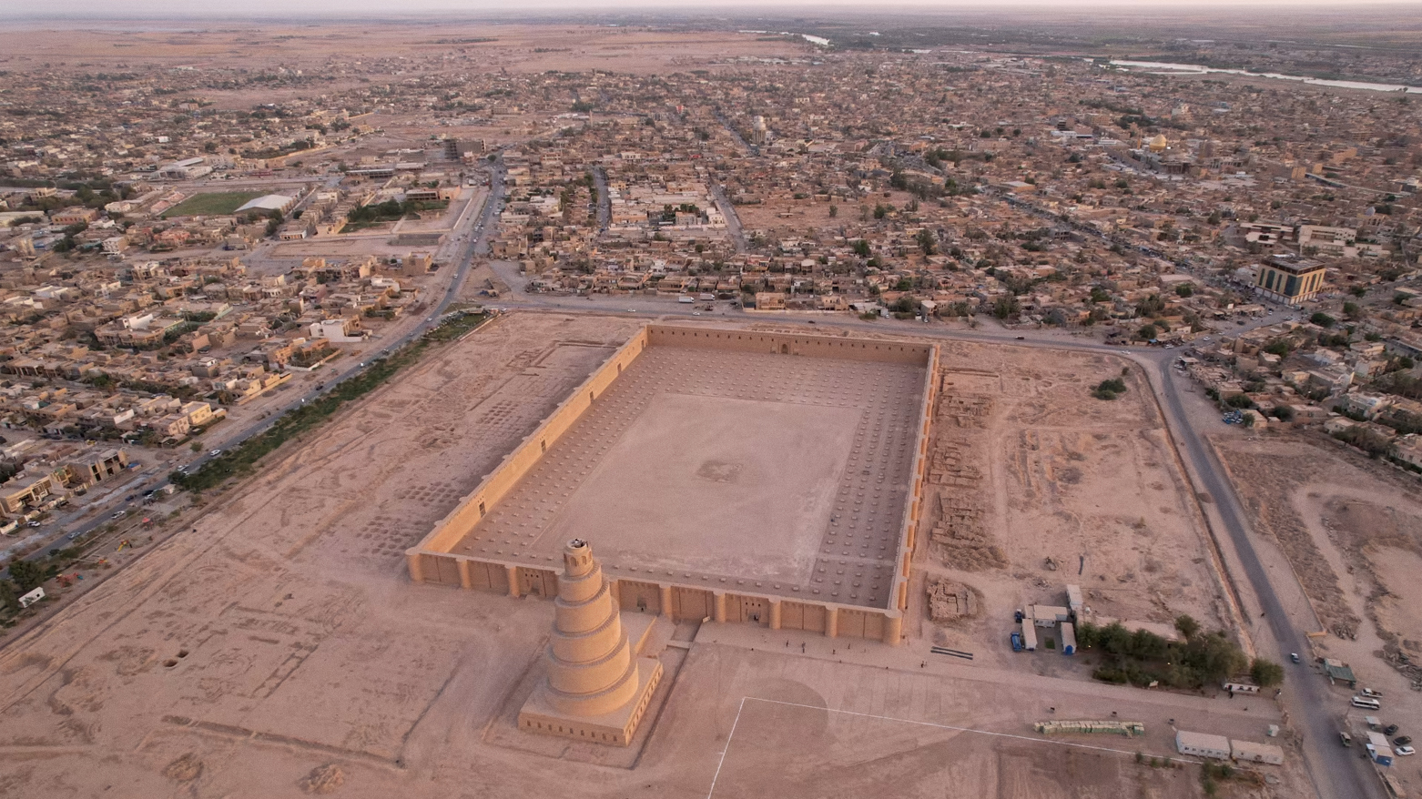 An aerial view shows the spiral Malwiya minaret, a mid-ninth century treasured Iraqi national monument. (Photo: AFP)