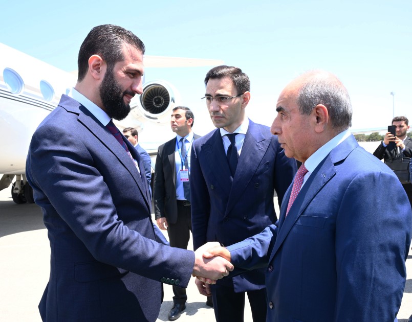 Ahmed Şaraa, Azerbaycan'da: İlham Aliyev ile bir araya gelecek