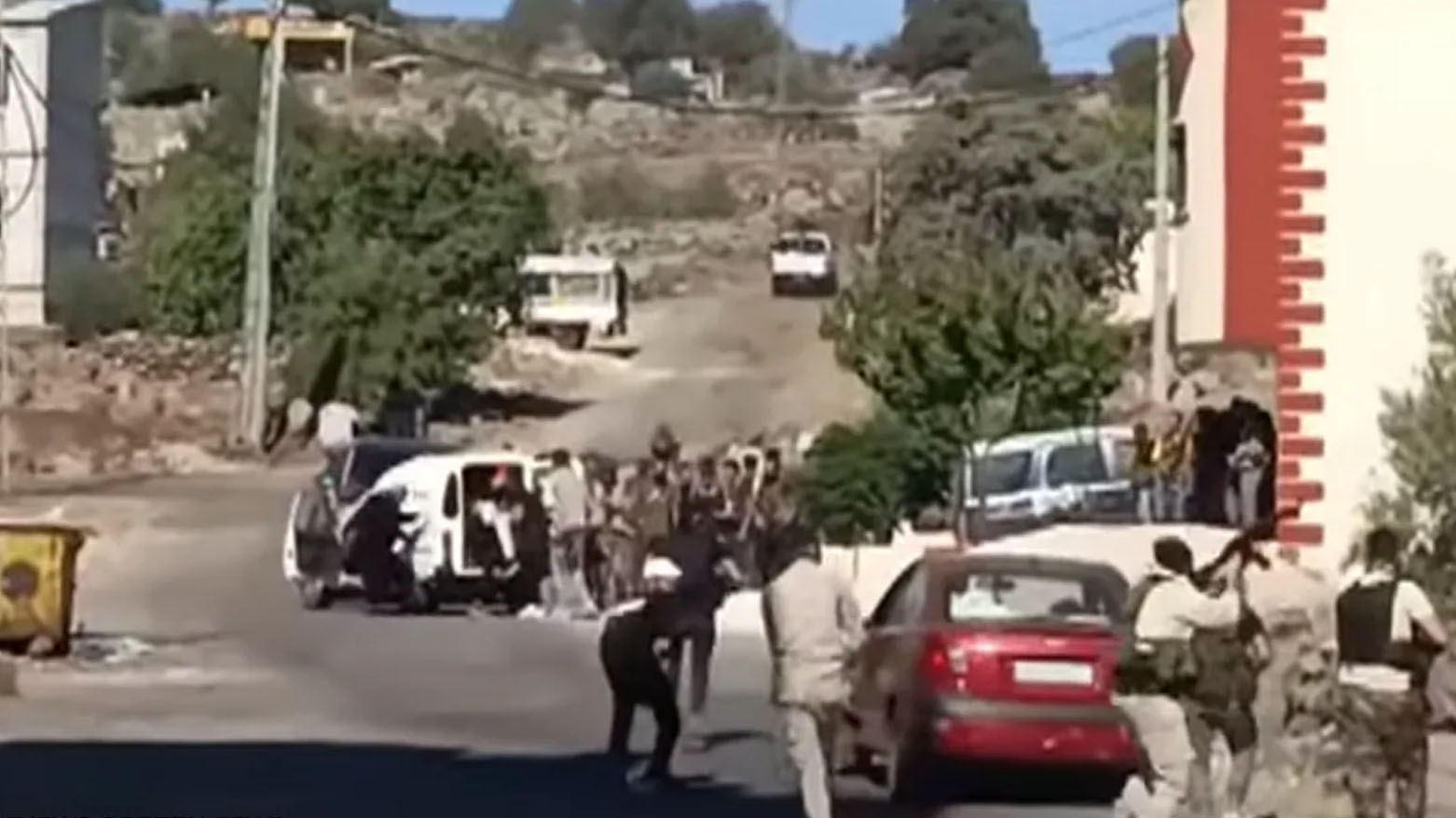 SOHR: Süveyda'da çıkan çatışmalarda en az 21 kişi öldü