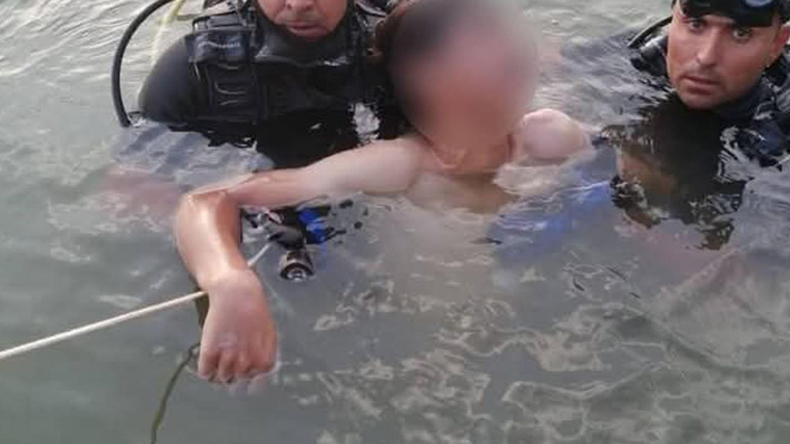 انتشال جثة غريق في الرمادي