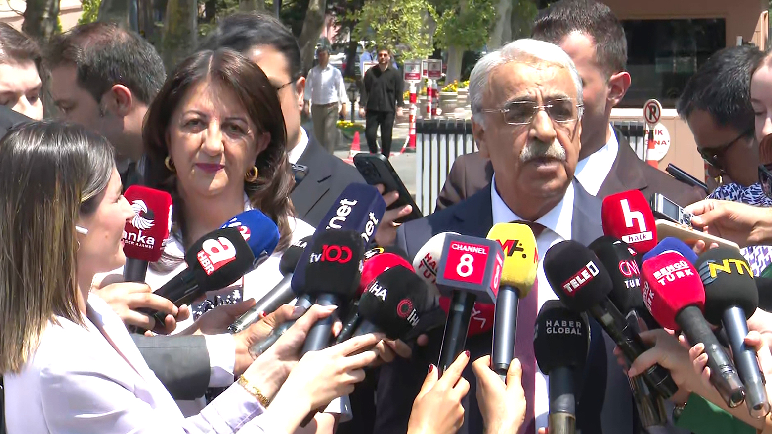 Sancar piştî civîna bi Wezîrê Dadê re: Hemû pirsgirêk dê li komîsyonê werin gotûbêjkirin