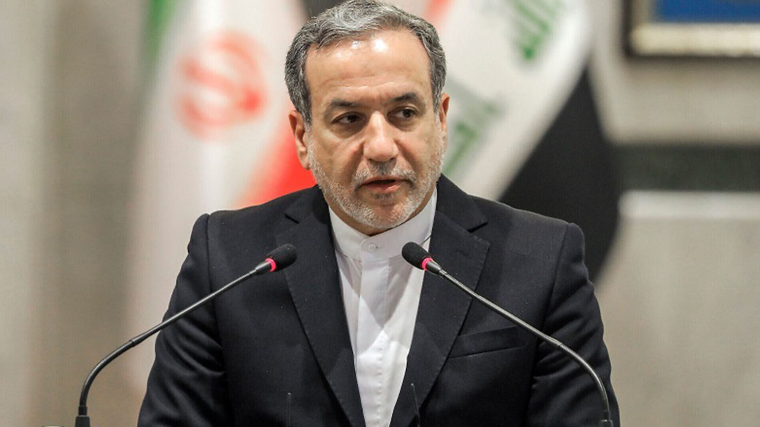 إيران تؤكد أن الأوروبيين لا يملكون أي "أساس أخلاقي وقانوني" لإعادة فرض العقوبات