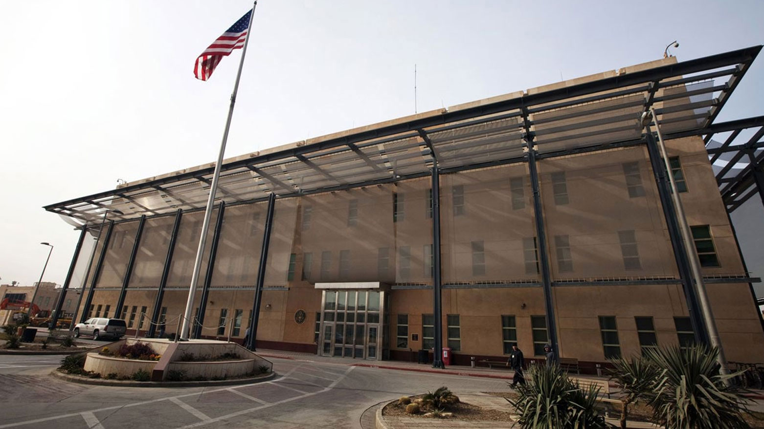The US Embassy building in the Baghdad. (Photo: INA)