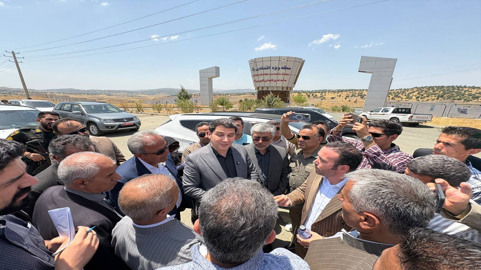 یاسای بازرگانیی سنوورنشینان لە خاڵی سنووریی سەیرانبەند چووە بواری جێبەجێکردنەوە