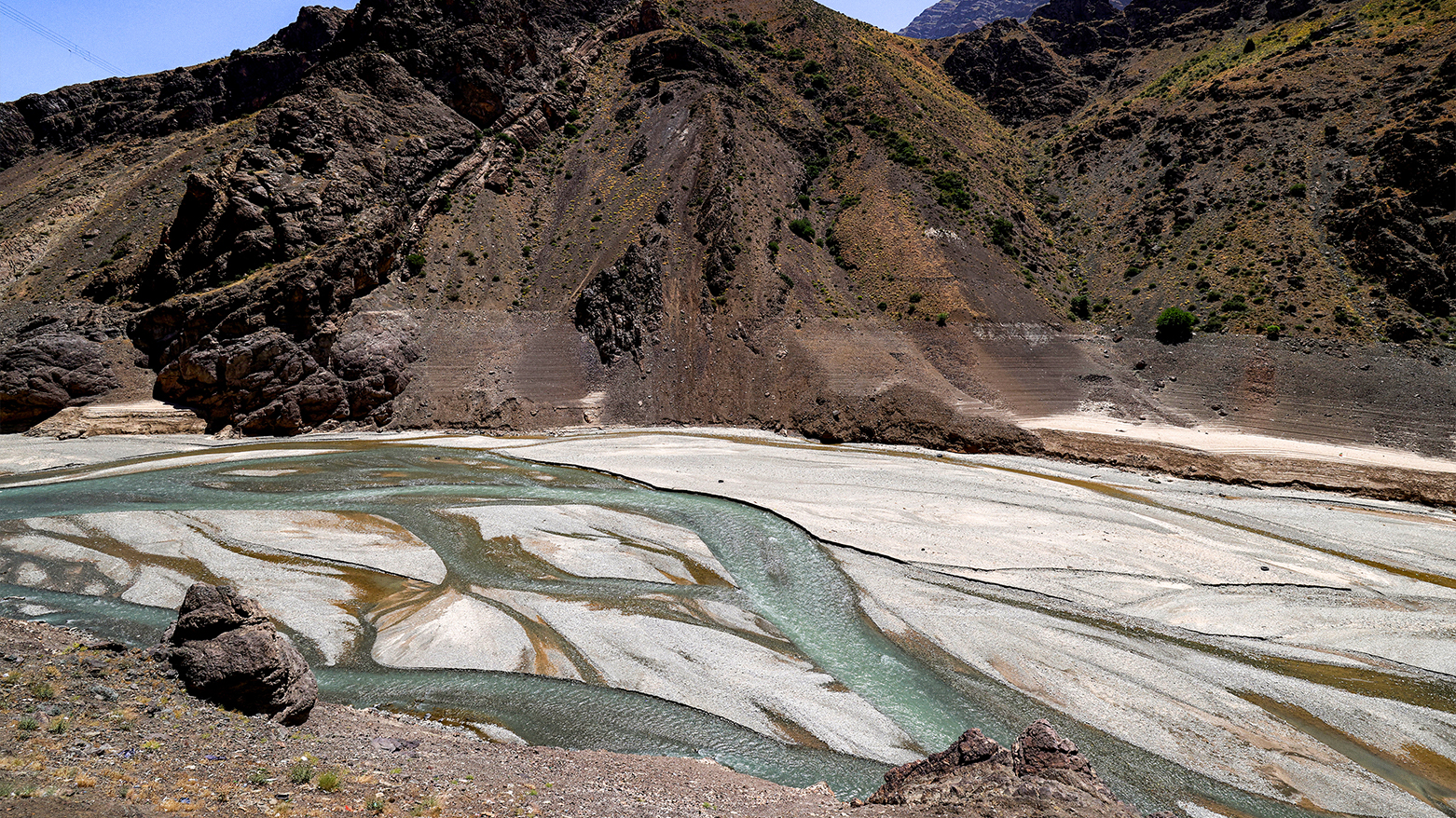 A picture taken on June 1, 2025 shows the low water inlet of the river upstream of the Amir Kabir dam. (AFP)
