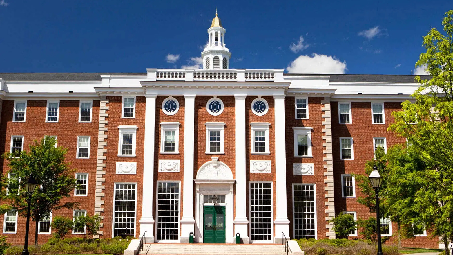 وزارة الخارجية الأمريكية تفتح تحقيقاً في أنشطة جامعة هارفرد