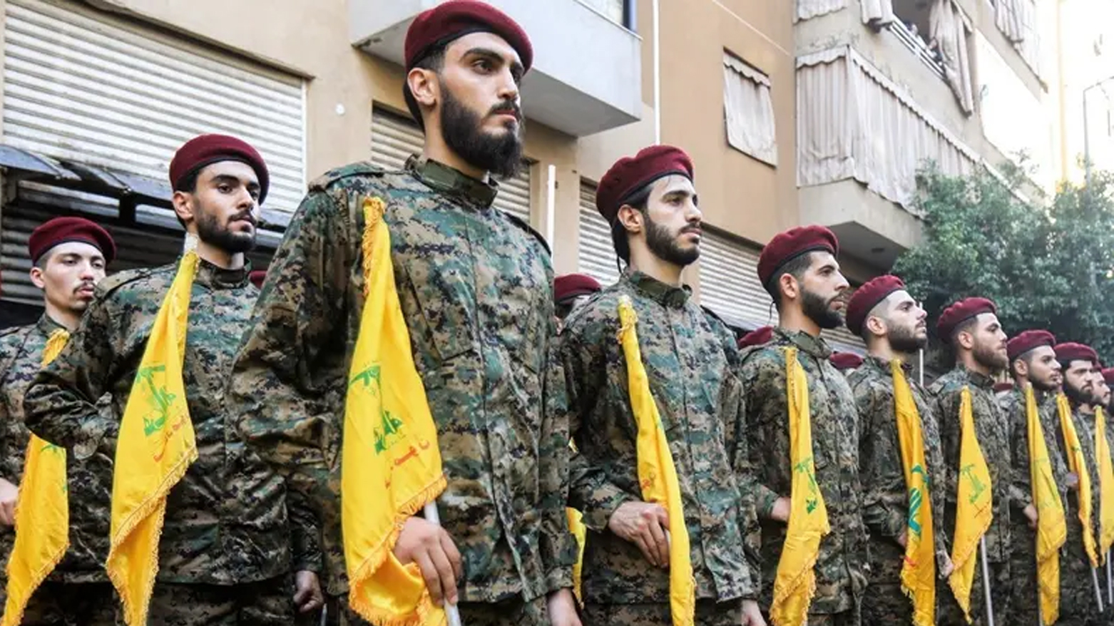 وزیر لبنانی: زرادخانه‌ی حزب‌الله کشور را ویران کرده است