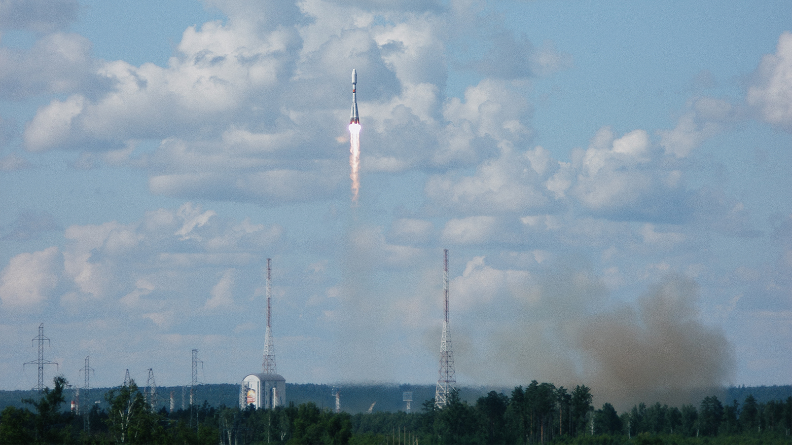 Soyuz rocket lifts off from Russia’s Vostochny Cosmodrome on July 25, 2025, carrying Iran’s Nahid-2 satellite. (AFP)