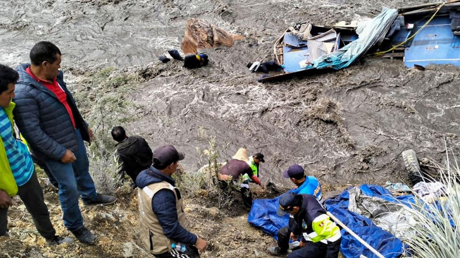 حادث انقلاب حافلة ركاب في البيرو (أرشيفية)