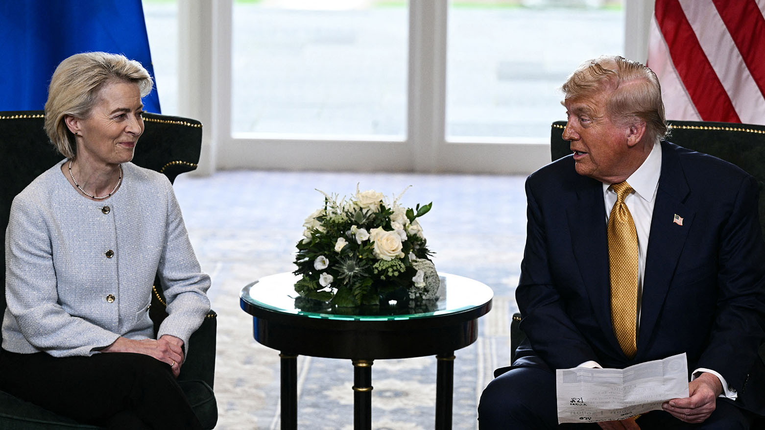 فرنسا ترى أن الاتفاق الأميركي الأوروبي يوفر "استقرارا موقتا" لكنه "غير متوازن"