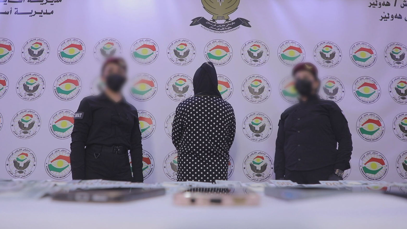 ئاسایشی هەولێر ئافرەتێکی بە تۆمەتی دزیکردن لە چەند هاووڵاتییەک دەستگیرکرد